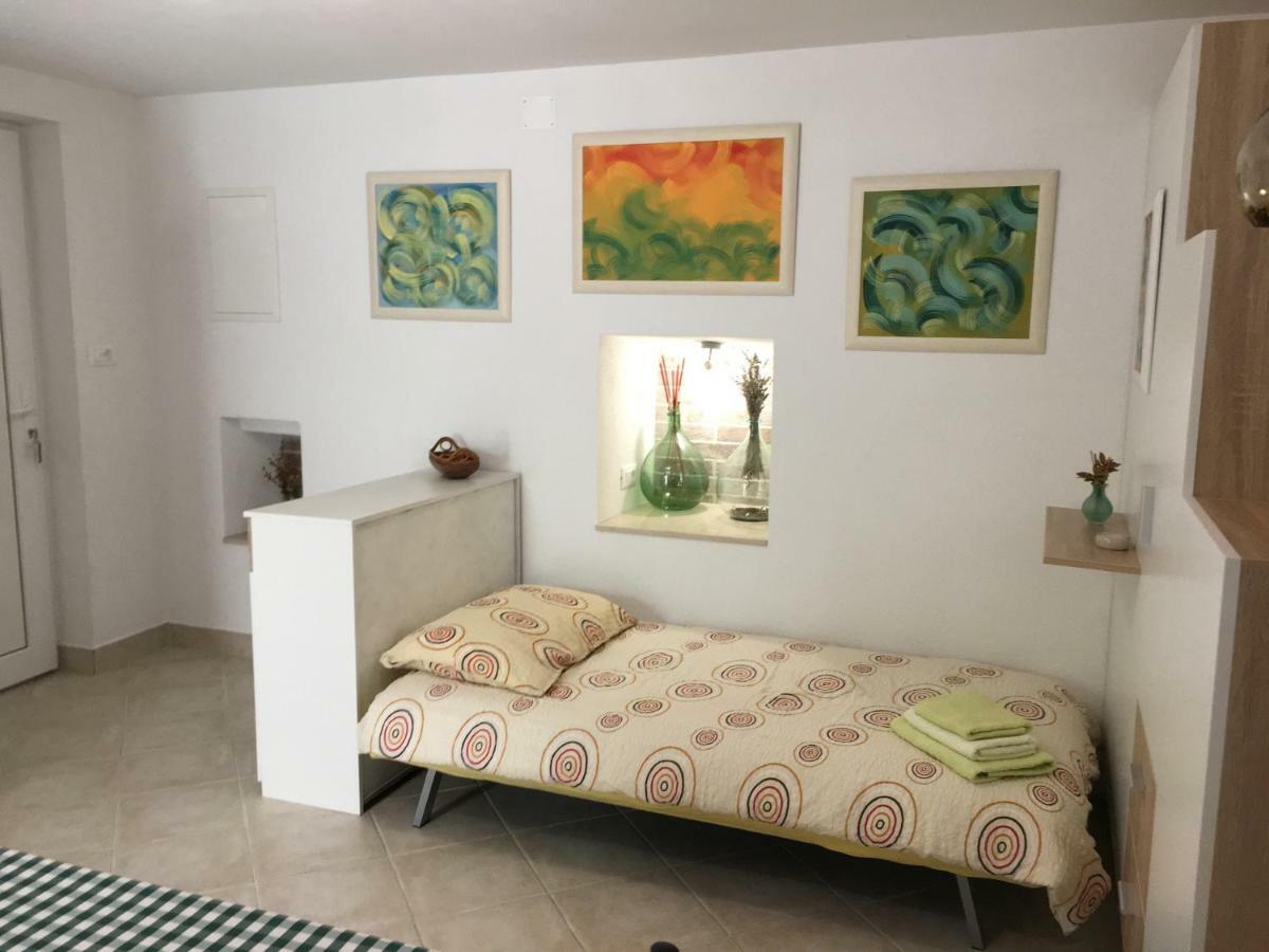 Apartment Filipas Црес Экстерьер фото